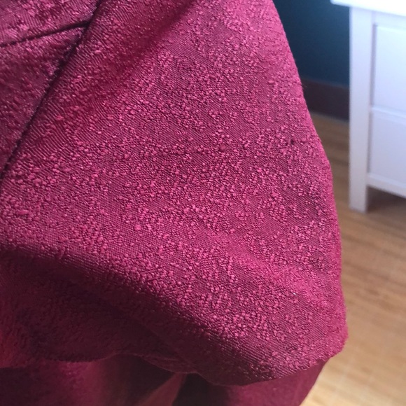 Burgundy brocade fit and flare dress - Picture 10 of 11